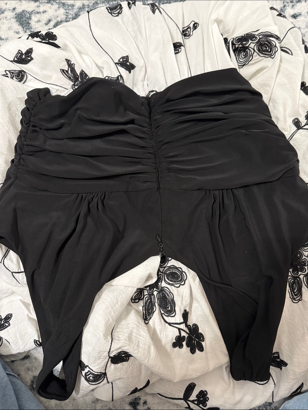dressbarn Black & White Floral Midi Fit-and-Flare Dress - Picture 5 of 9